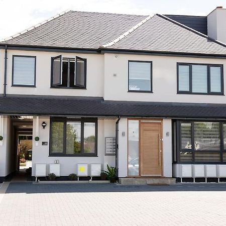 Walnut Flats-F2, 3-Bedroom With Garden & Patio - Ac, Parking, Netflix, Wifi - Close To Oxford, Bicester & Blenheim Palace Exteriér fotografie