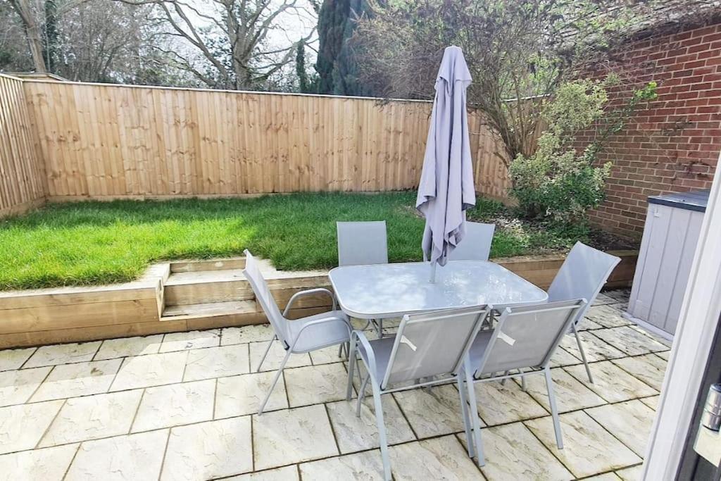 Walnut Flats-F2, 3-Bedroom With Garden & Patio - Ac, Parking, Netflix, Wifi - Close To Oxford, Bicester & Blenheim Palace Exteriér fotografie